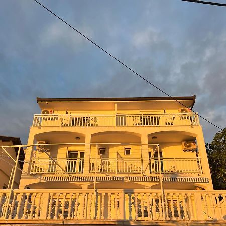 Villa Senka Neum Luaran gambar